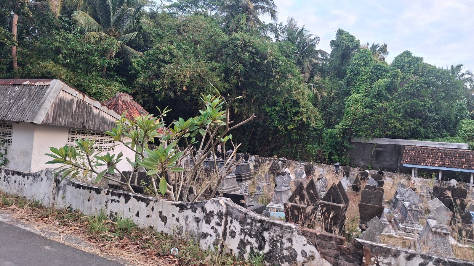 Area pemakaman umum Kalidengen